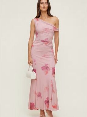 Dynamite Blush Pink One-Shoulder Floral Maxi Dress